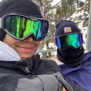 Meet your Posher, Julio